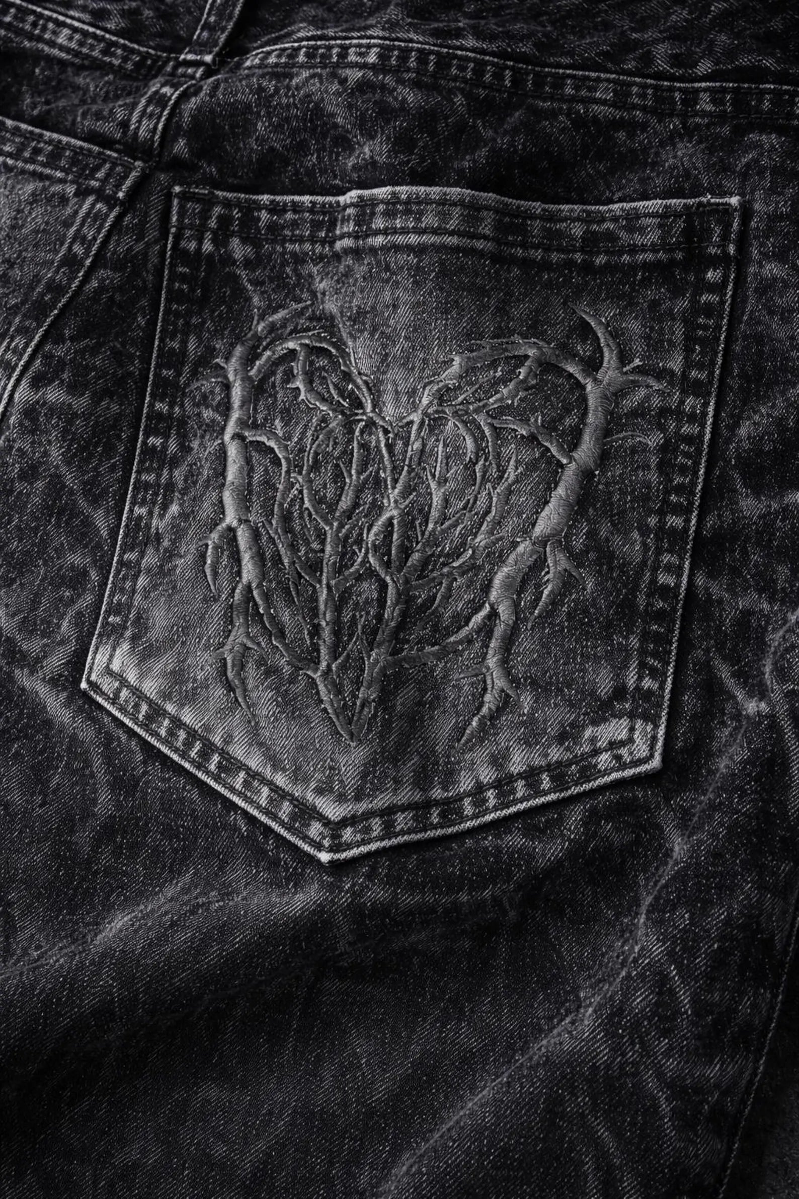 VAULTED — Blade Washed Baggy Denim